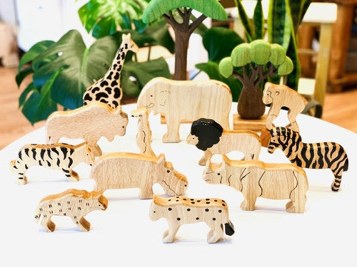 Wooden Safari Animals - Extra large 12pcs