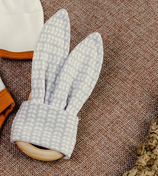 Bunny ear teether - Grey white